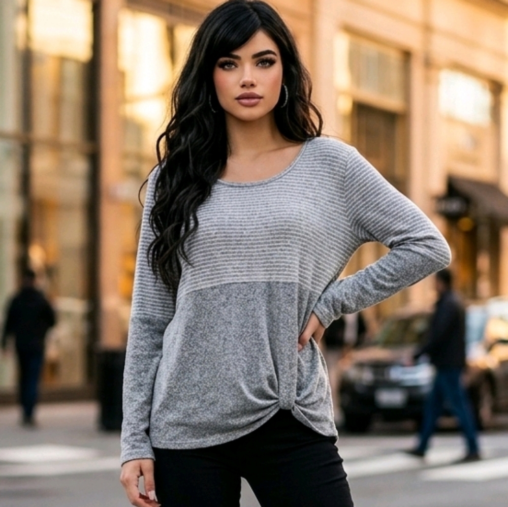 Signature Studio XL Super Soft Gray Stripe Twist Front Knit Long Sleeve Top Cozy